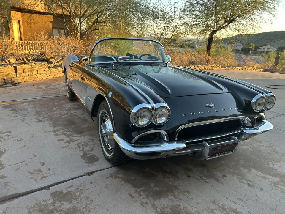 1961 Chevrolet Corvette C1 - Image 2 of 31