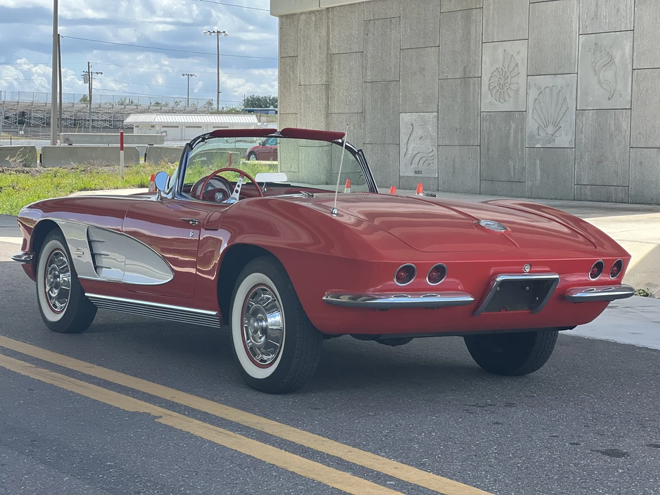 1961 Chevrolet Corvette C1 - Image 23 of 31