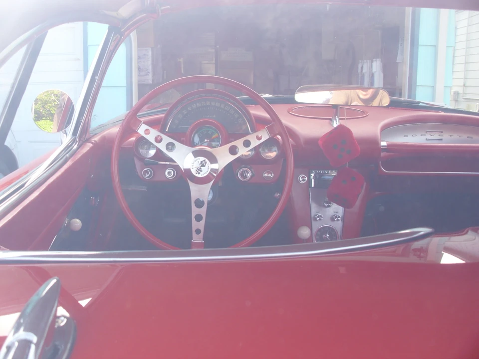 1961 Chevrolet Corvette C1 - Image 23 of 31