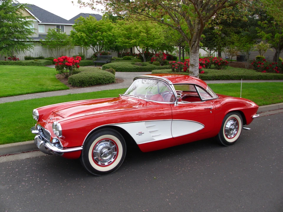1961 Chevrolet Corvette C1 - Image 2 of 31