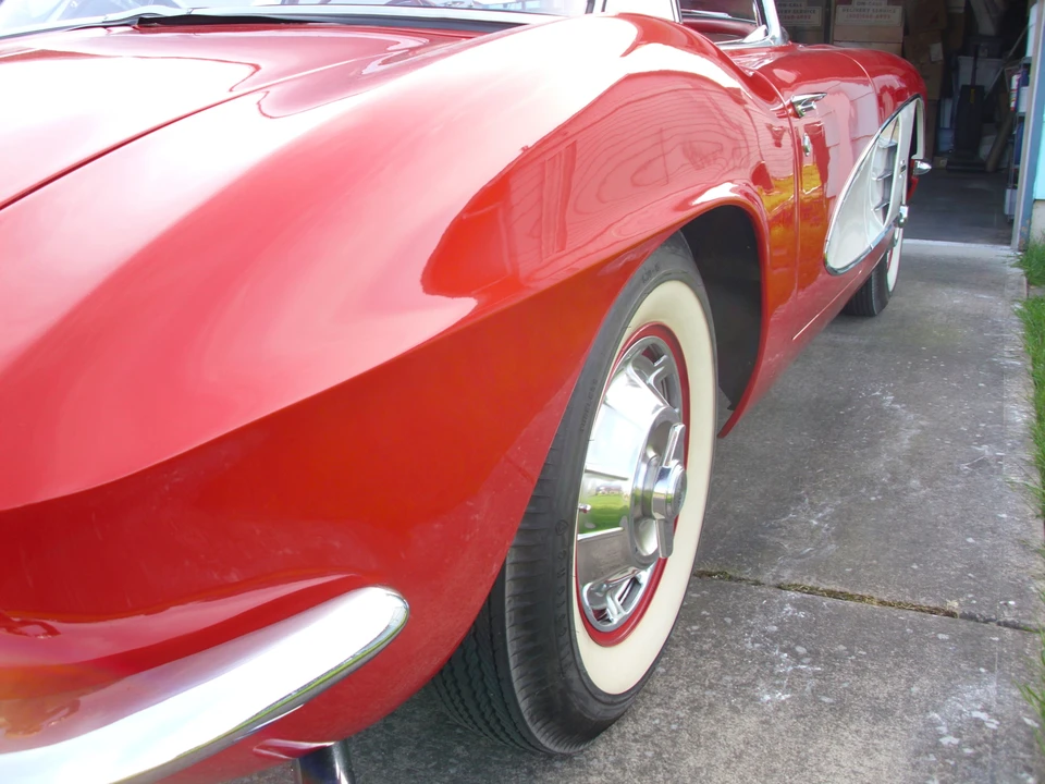 1961 Chevrolet Corvette C1 - Image 19 of 31