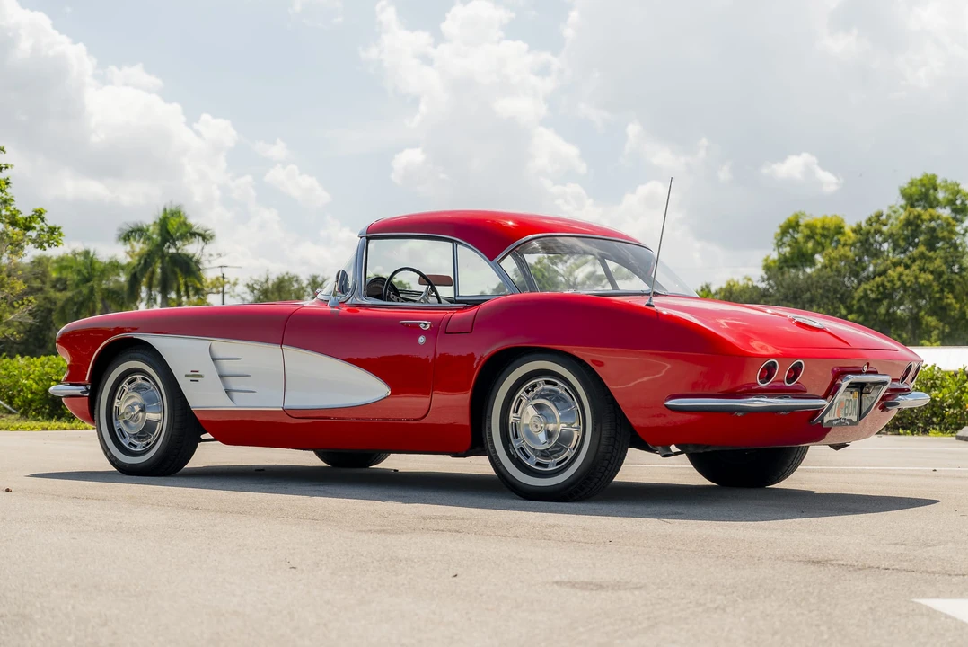 1961 Chevrolet Corvette C1 - Image 12 of 31