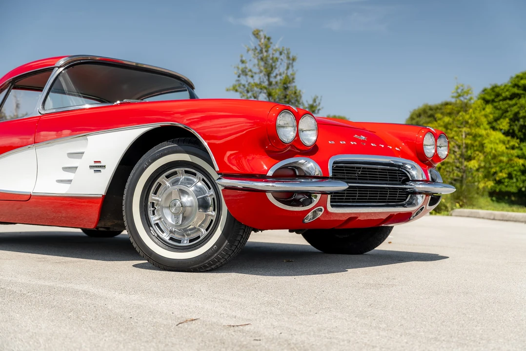 1961 Chevrolet Corvette C1 - Image 25 of 31