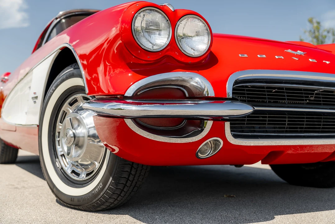 1961 Chevrolet Corvette C1 - Image 28 of 31