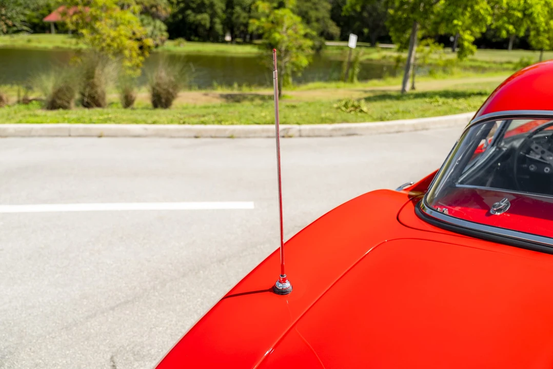 1961 Chevrolet Corvette C1 - Image 16 of 31
