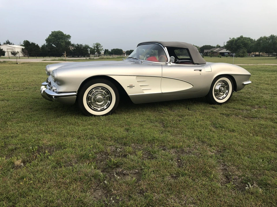 1961 Chevrolet Corvette C1 - Image 4 of 31