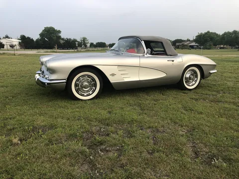 1961 Chevrolet Corvette C1 - Image 4 of 31