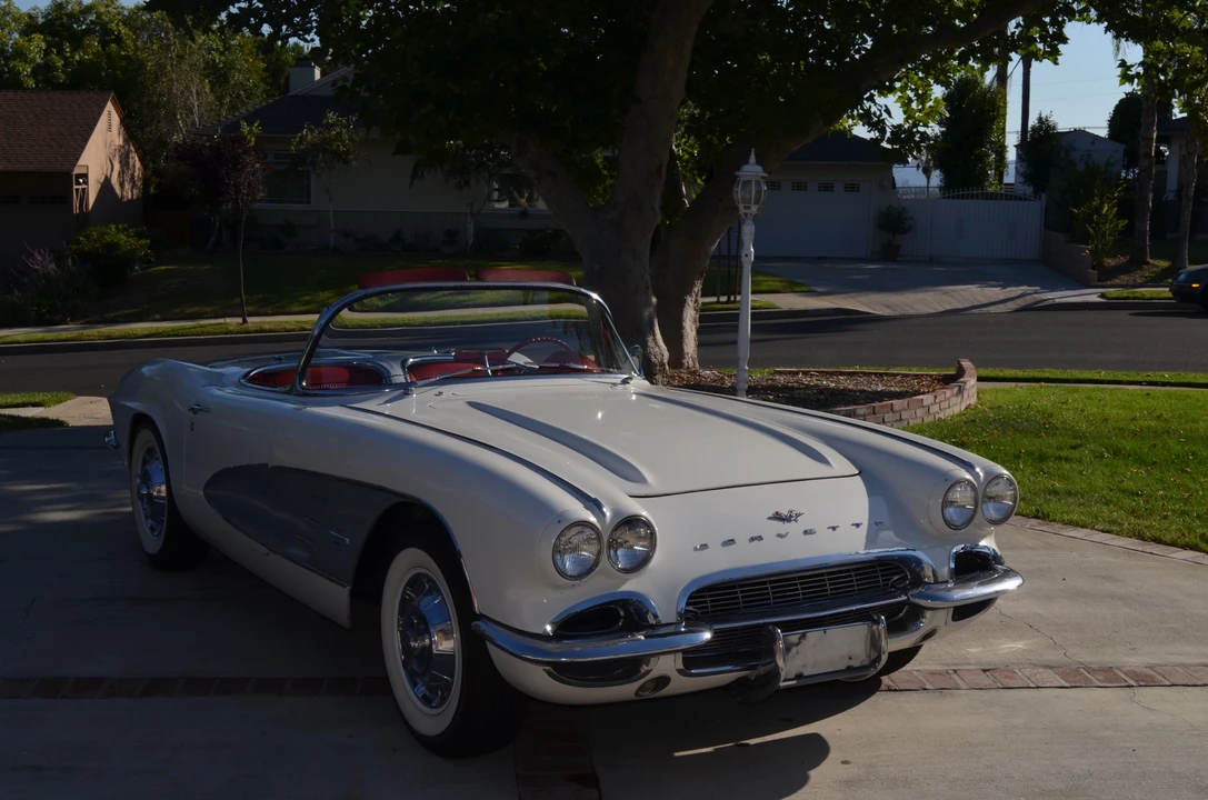 1961 Chevrolet Corvette C1 - Image 11 of 31