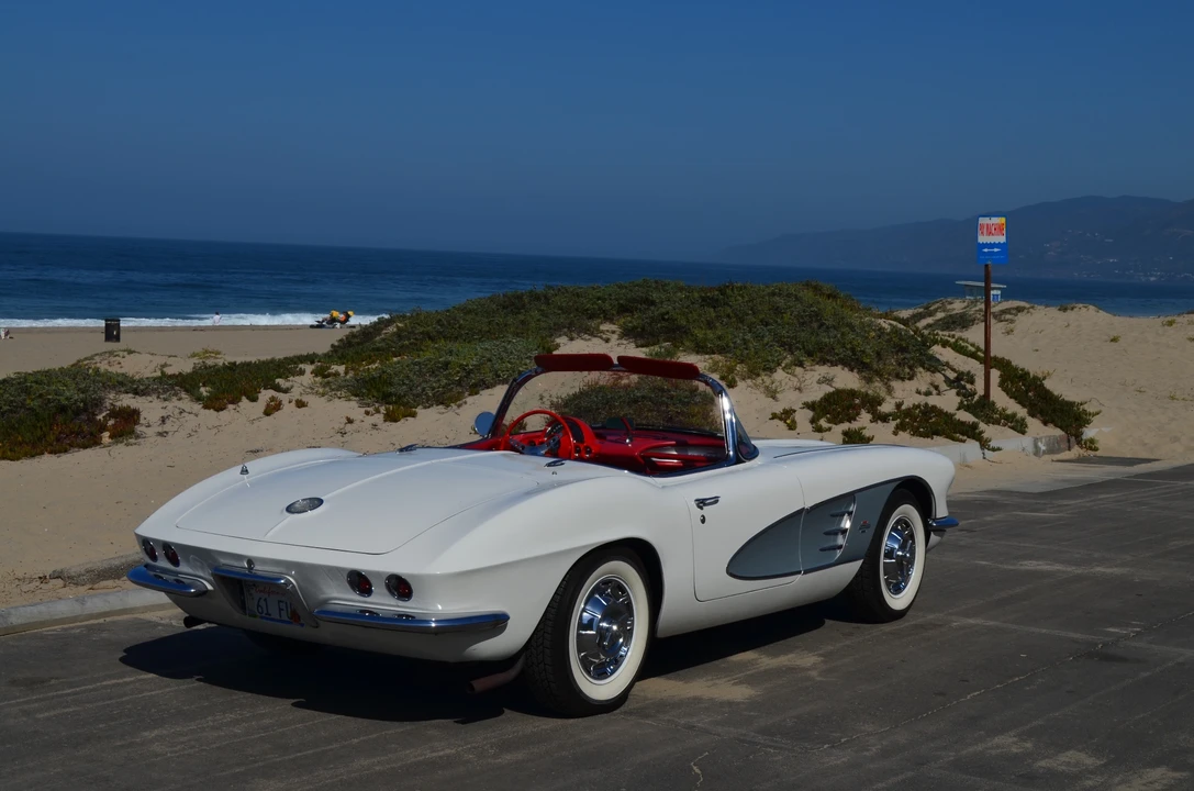 1961 Chevrolet Corvette C1 - Image 5 of 31