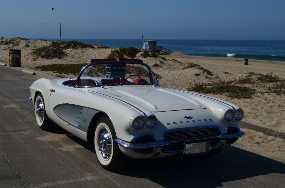 1961 Chevrolet Corvette C1 - Image 3 of 31