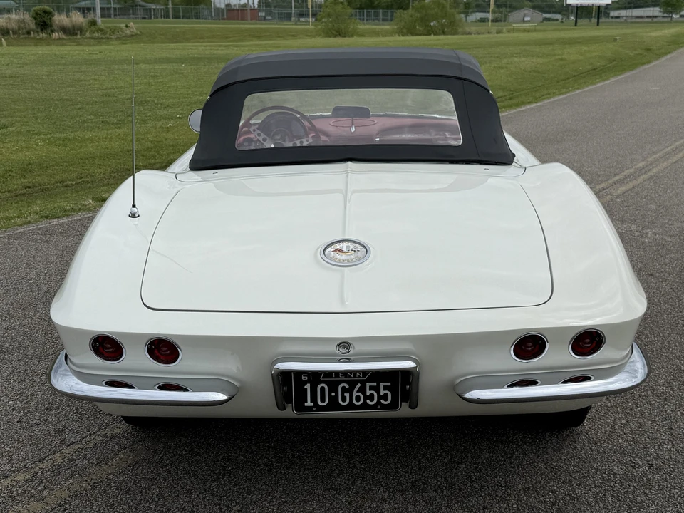 1961 Chevrolet Corvette C1 - Image 22 of 31