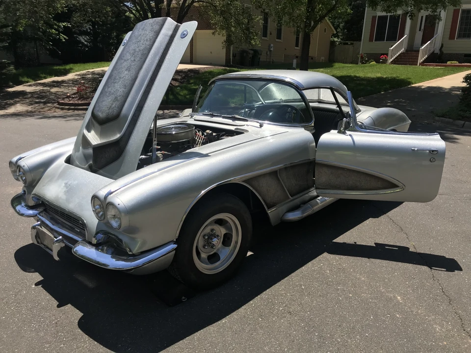 1961 Chevrolet Corvette C1 - Image 18 of 31
