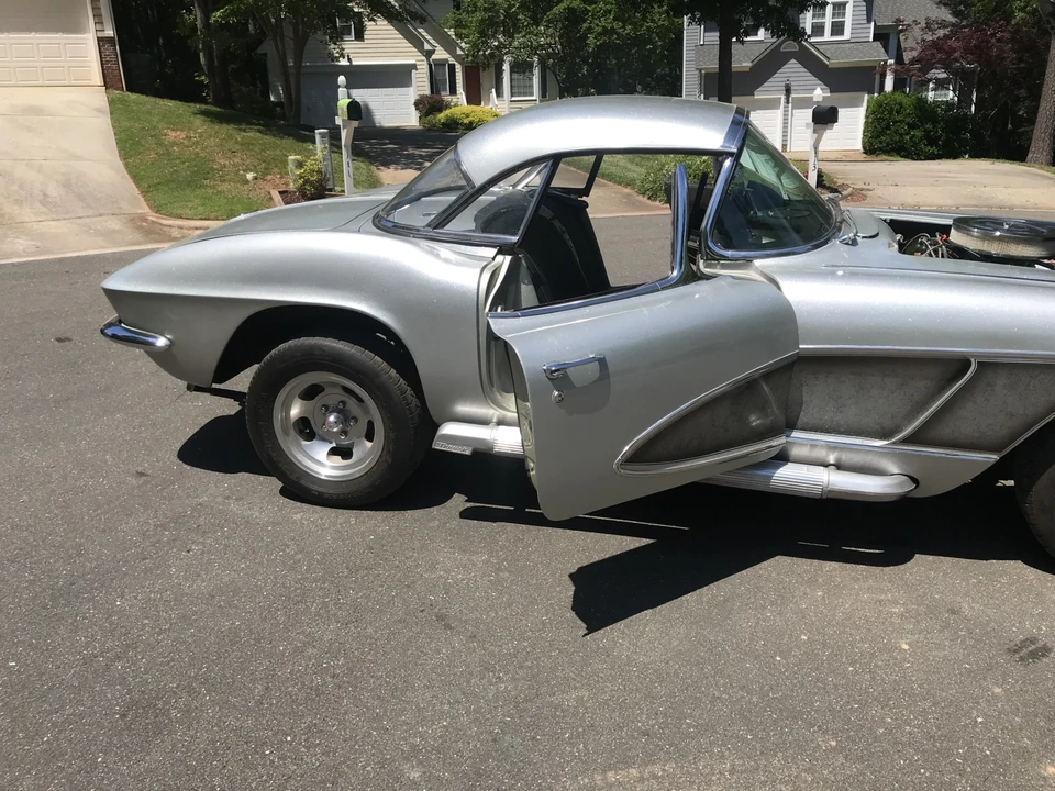 1961 Chevrolet Corvette C1 - Image 22 of 31