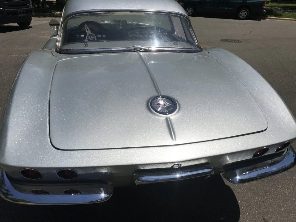 1961 Chevrolet Corvette C1 - Image 13 of 31