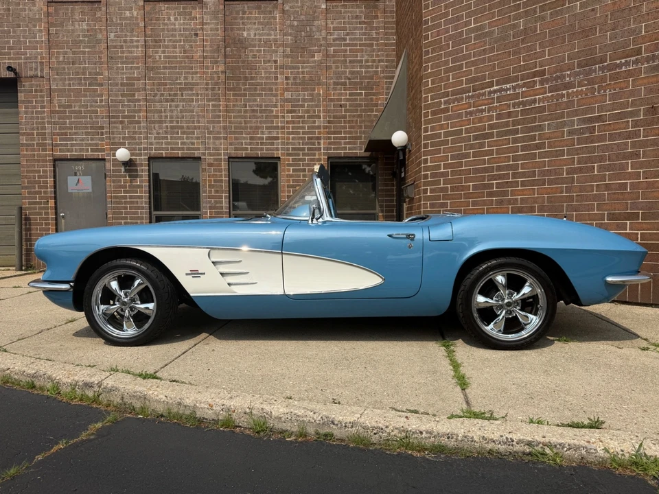 1961 Chevrolet Corvette C1 - Image 4 of 31