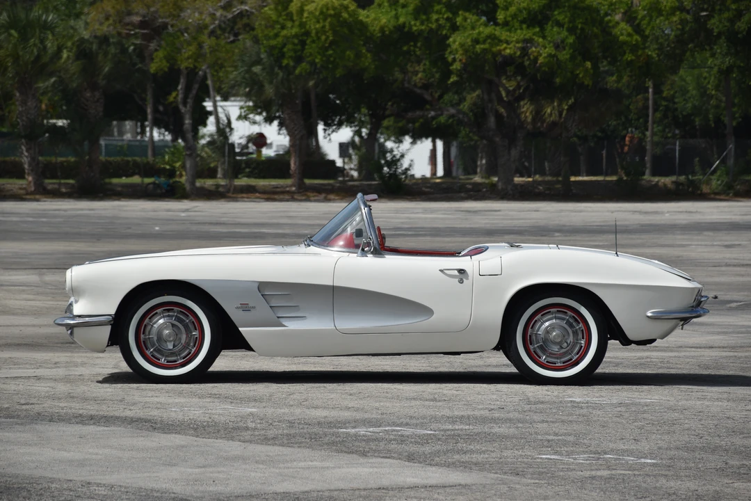 1961 Chevrolet Corvette C1 - Image 5 of 16