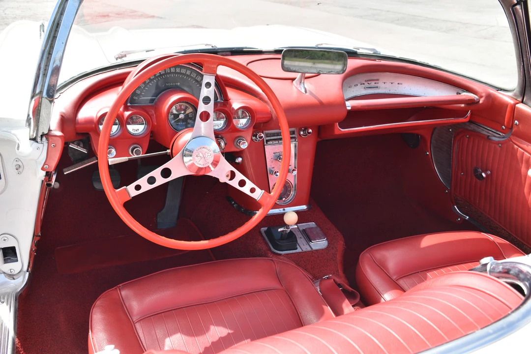 1961 Chevrolet Corvette C1 - Image 11 of 16