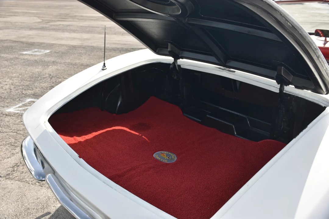 1961 Chevrolet Corvette C1 - Image 14 of 16