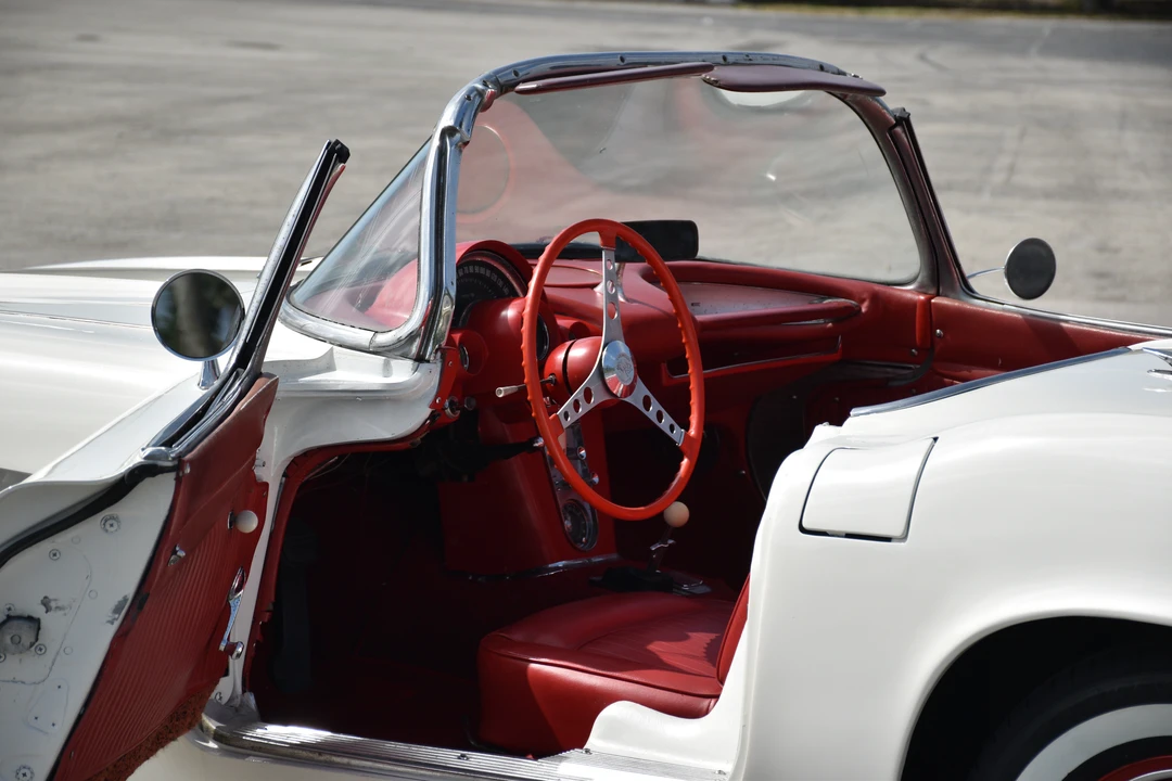 1961 Chevrolet Corvette C1 - Image 9 of 16