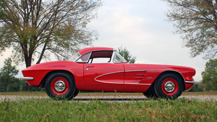 1961 Chevrolet Corvette C1 - Image 2 of 12