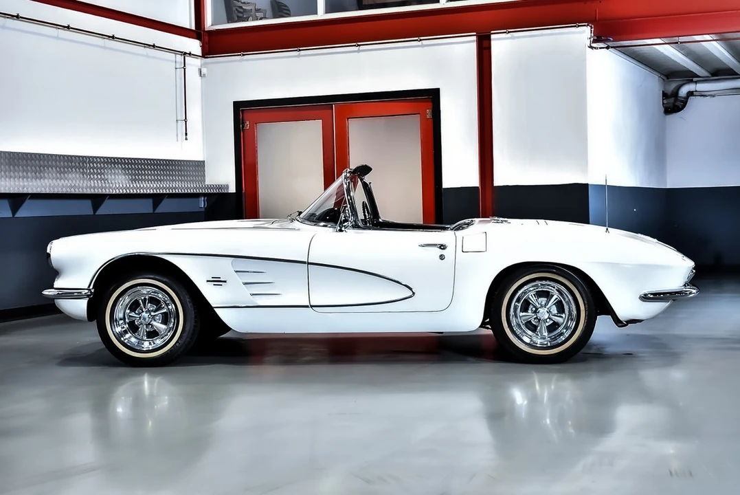 1961 Chevrolet Corvette C1 - Image 16 of 30