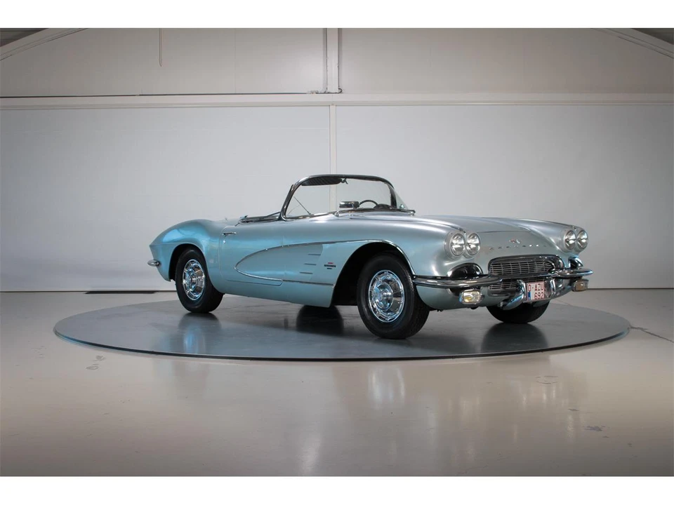 1961 Chevrolet Corvette C1 - Image 12 of 31