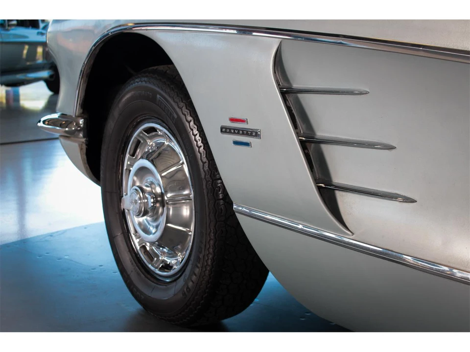 1961 Chevrolet Corvette C1 - Image 19 of 31