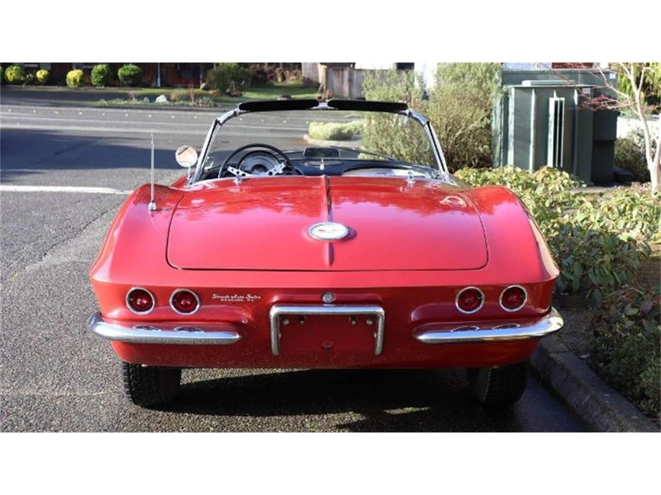 1961 Chevrolet Corvette C1 - Image 17 of 21