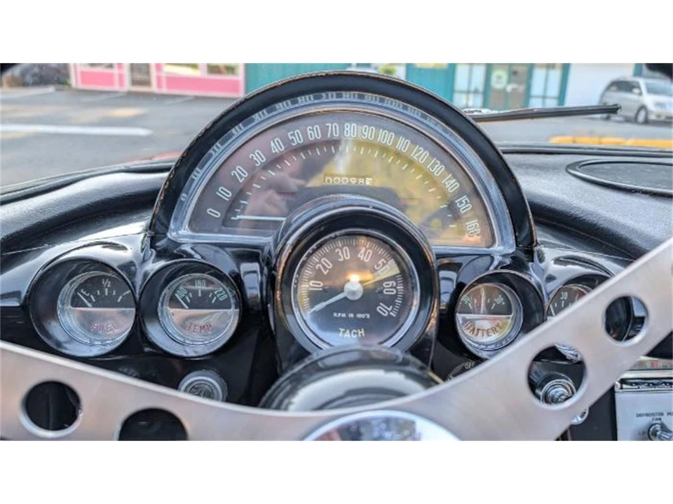 1961 Chevrolet Corvette C1 - Image 13 of 21