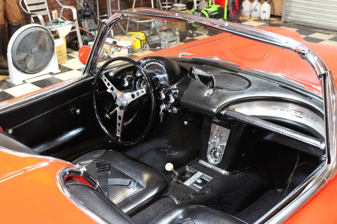 1961 Chevrolet Corvette C1 - Image 8 of 21