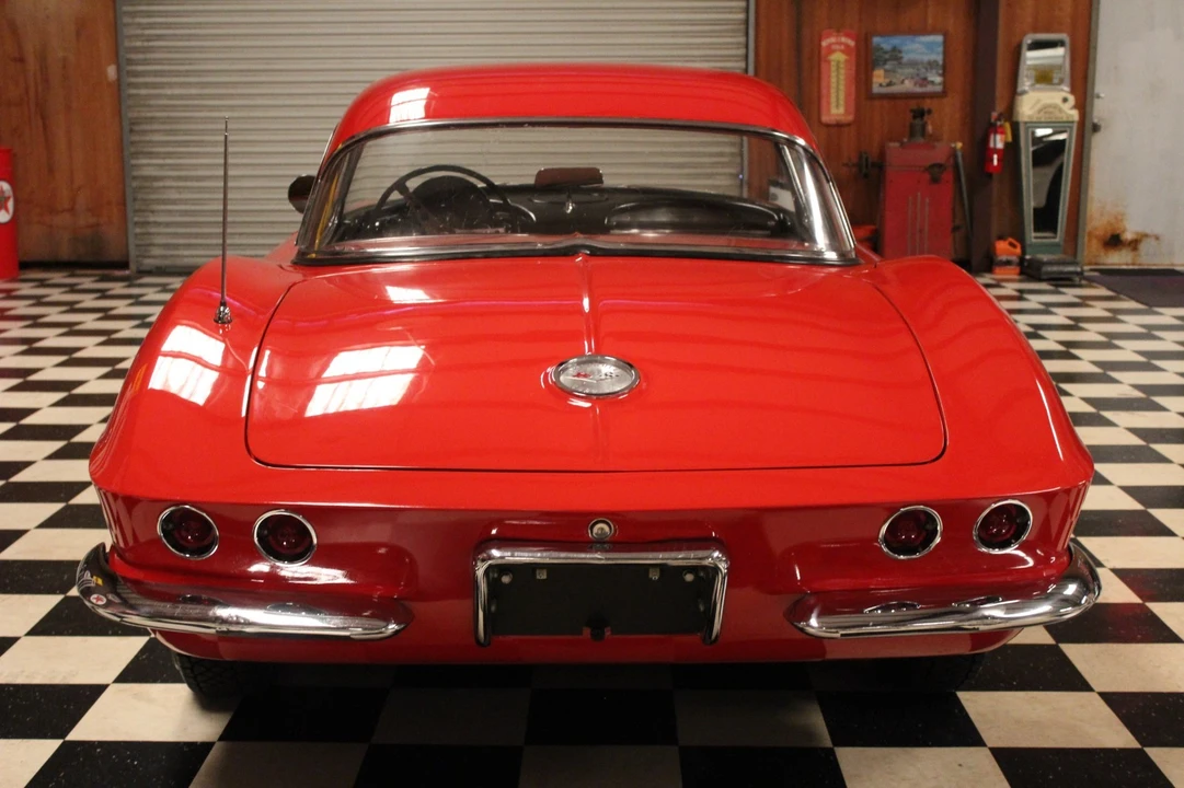 1961 Chevrolet Corvette C1 - Image 14 of 21