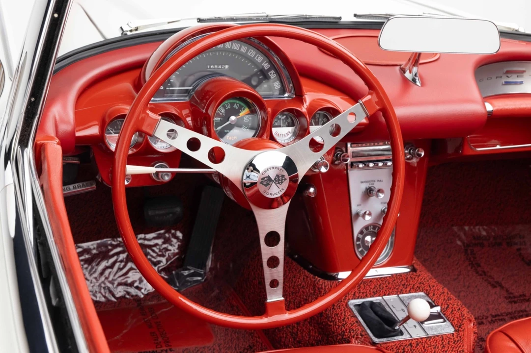 1961 Chevrolet Corvette C1 - Image 10 of 31