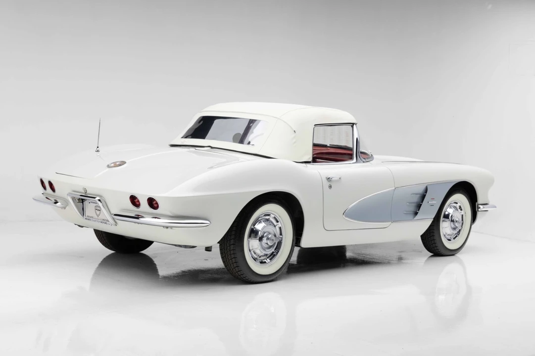 1961 Chevrolet Corvette C1 - Image 31 of 31