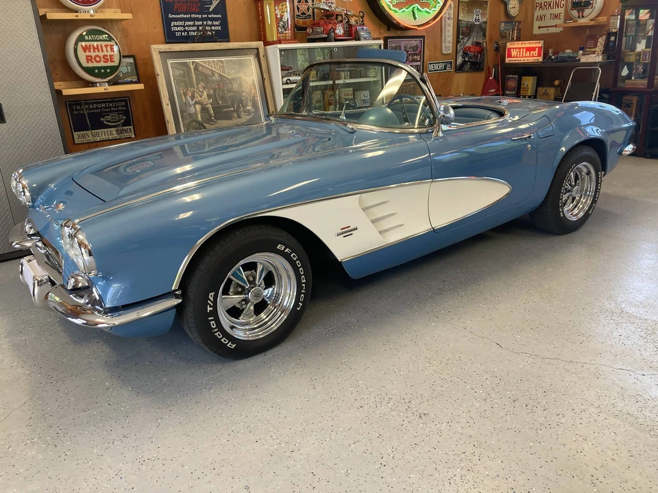 1961 Chevrolet Corvette C1 - Image 10 of 21