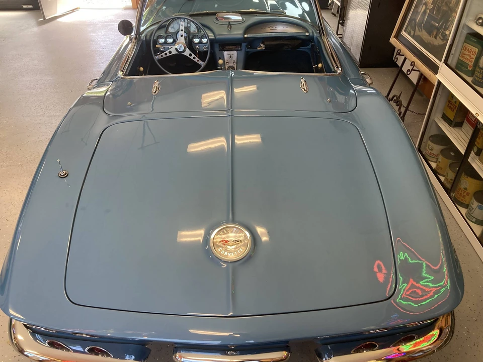 1961 Chevrolet Corvette C1 - Image 5 of 21