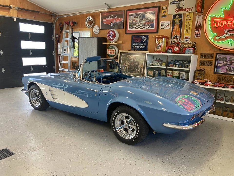 1961 Chevrolet Corvette C1 - Image 4 of 21