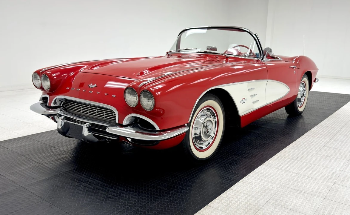 1961 Chevrolet Corvette C1 - Image 2 of 12