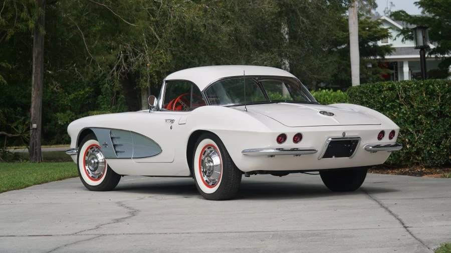 1961 Chevrolet Corvette C1 - Image 13 of 23