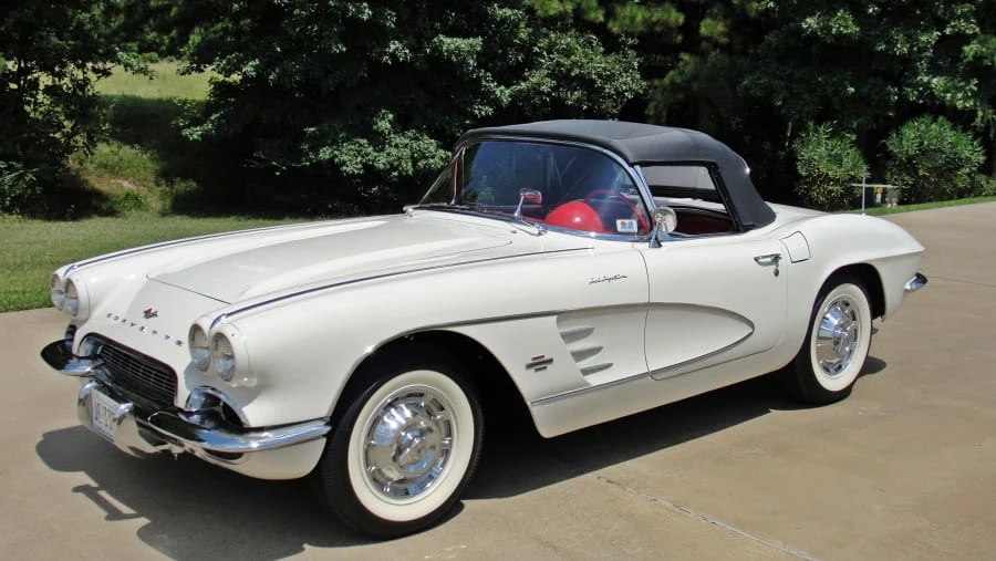 1961 Chevrolet Corvette C1 - Image 2 of 12