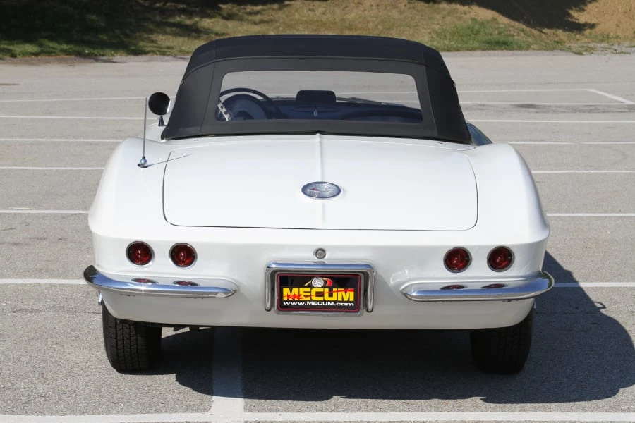 1961 Chevrolet Corvette C1 - Image 2 of 8