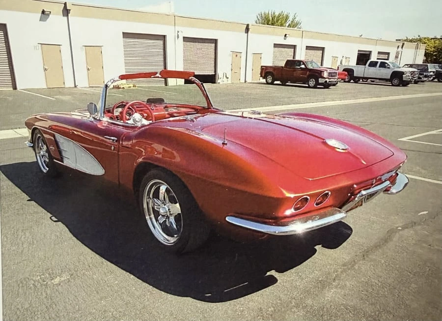 1961 Chevrolet Corvette C1 - Image 3 of 15