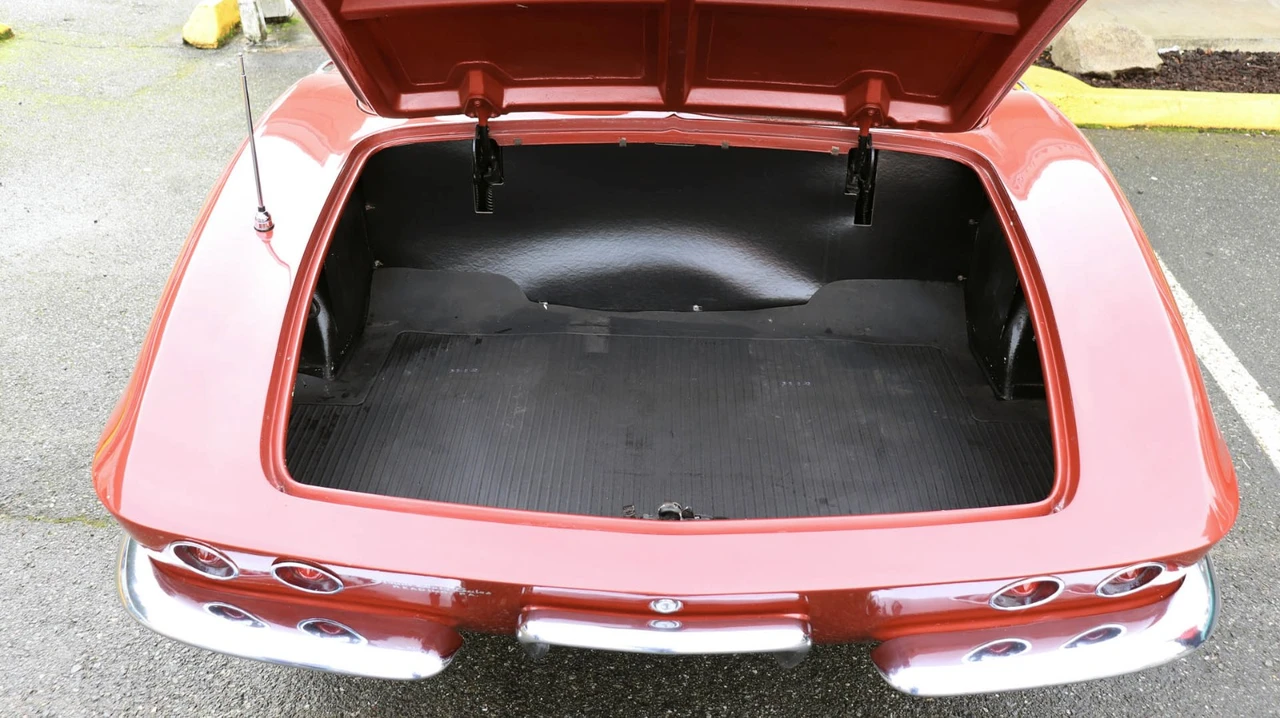 1961 Chevrolet Corvette C1 - Image 14 of 19