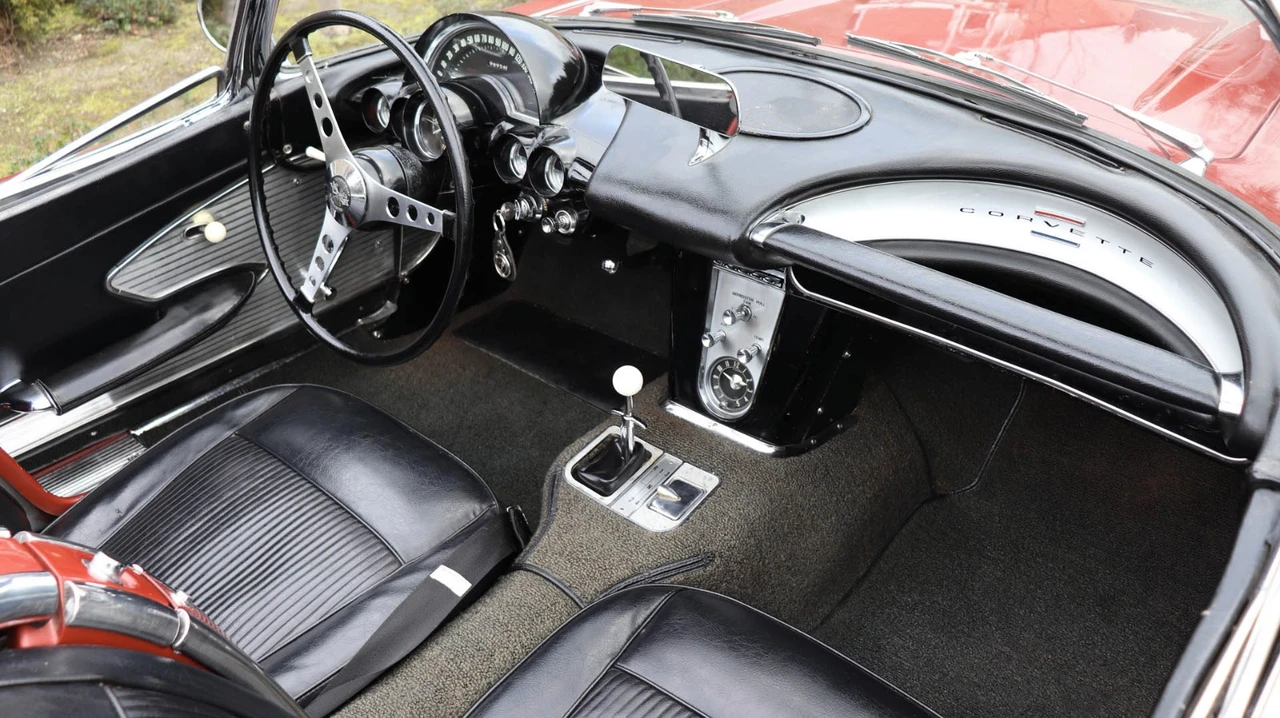 1961 Chevrolet Corvette C1 - Image 10 of 19