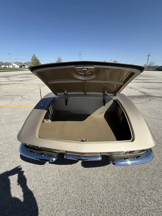 1961 Chevrolet Corvette C1 - Image 21 of 22