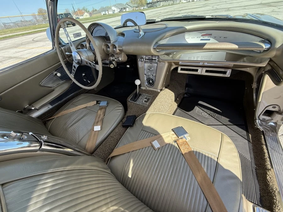 1961 Chevrolet Corvette C1 - Image 10 of 22