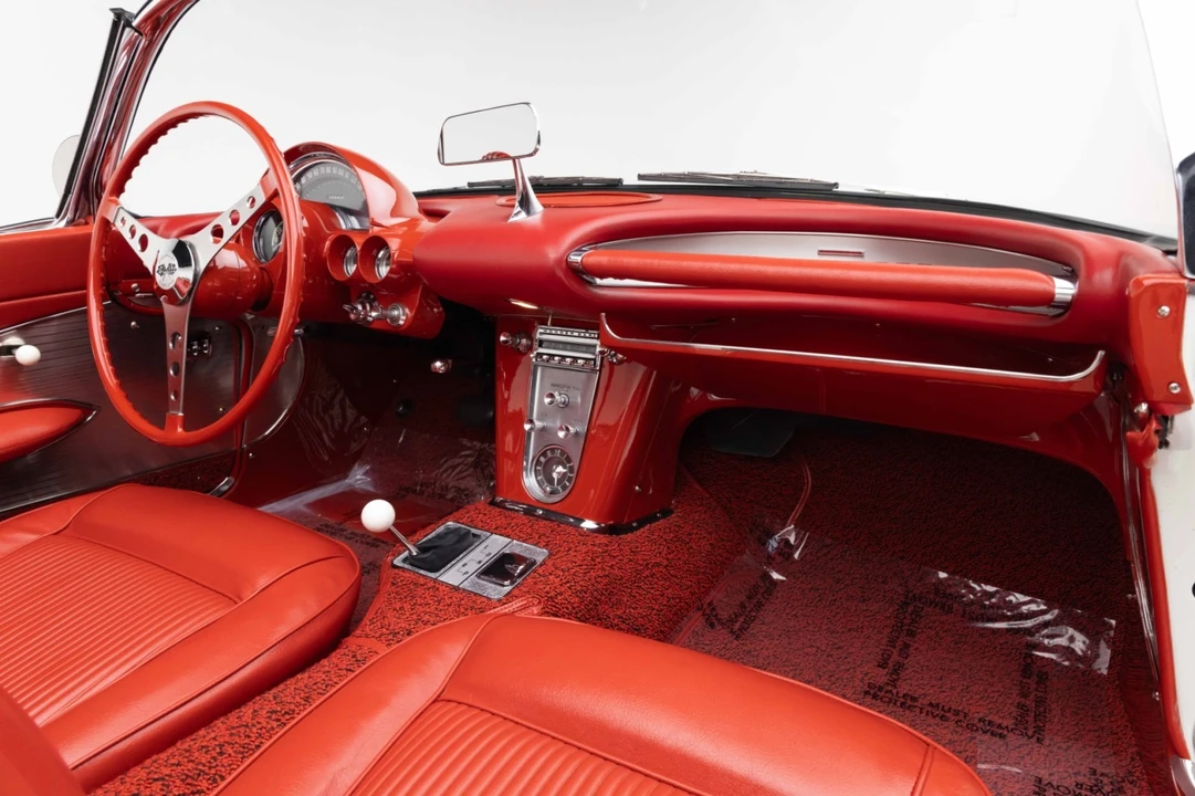 1961 Chevrolet Corvette C1 - Image 2 of 31