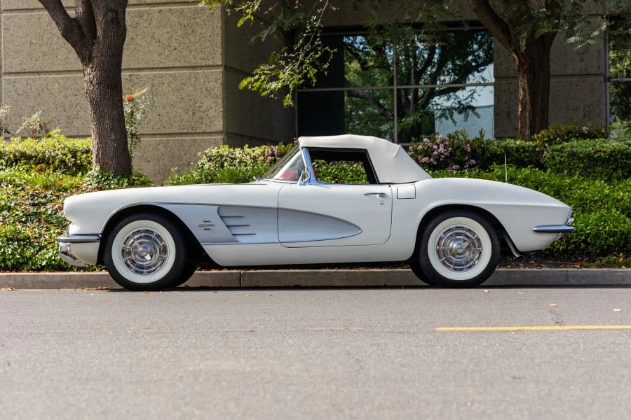 1961 Chevrolet Corvette C1 - Image 8 of 20