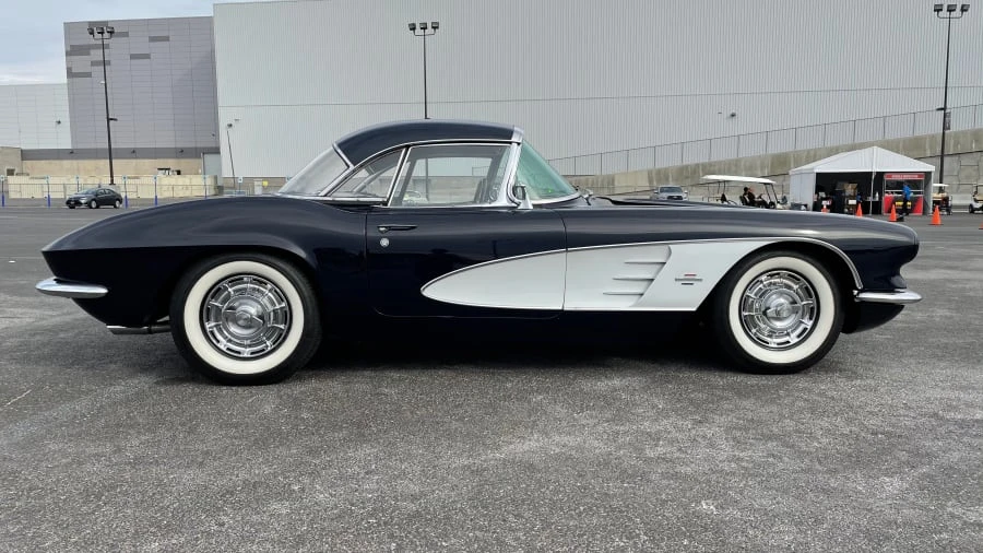1961 Chevrolet Corvette C1 - Image 3 of 9