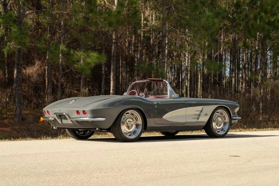 1961 Chevrolet Corvette C1 - Image 3 of 31