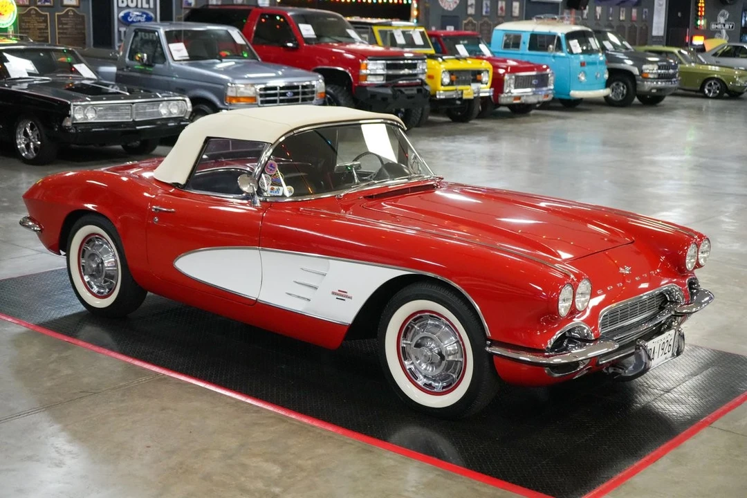 1961 Chevrolet Corvette C1 - Image 25 of 31